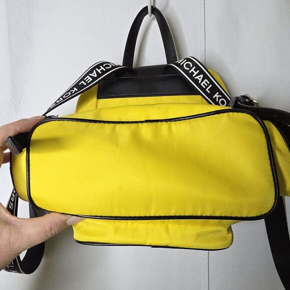 Michael Kors Abbey Lg Cargo Nylon Backpack Yellow Black Casual Preppy Colorful - Picture 13 of 14